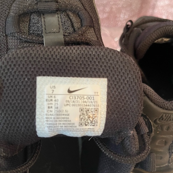 Pre loved Nike Air Max 95 Essential Men’s Black Sneaker Size 7 - Picture 7 of 8